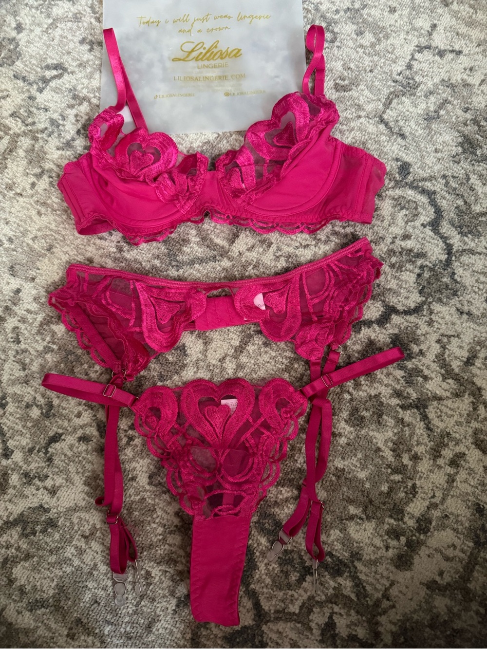 Liliosa Fuchsia Lace Bra lingerie Set